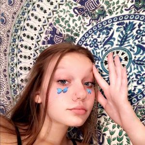 Meet your Posher, Madison